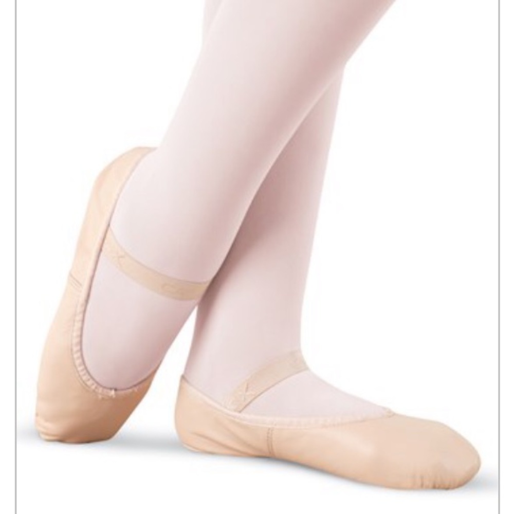 Capezio | Light Pink Ballet Shoes Size 7.5